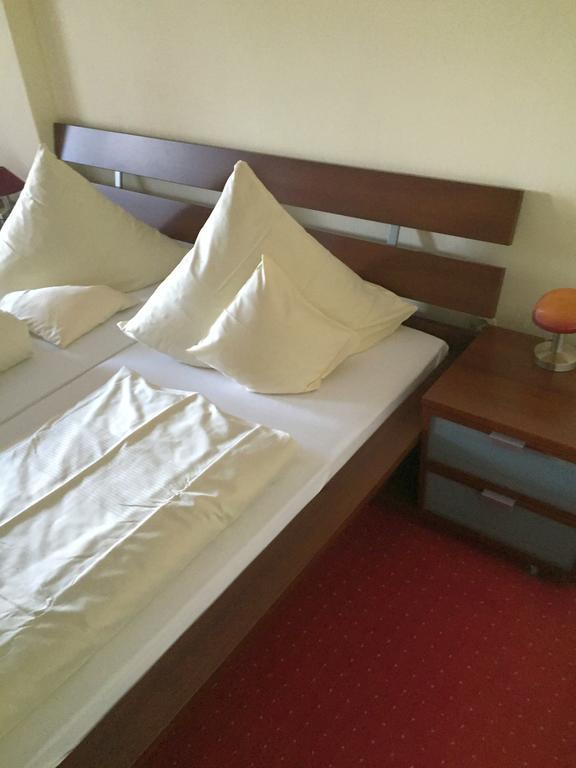 Hotel Rave Velen Luaran gambar