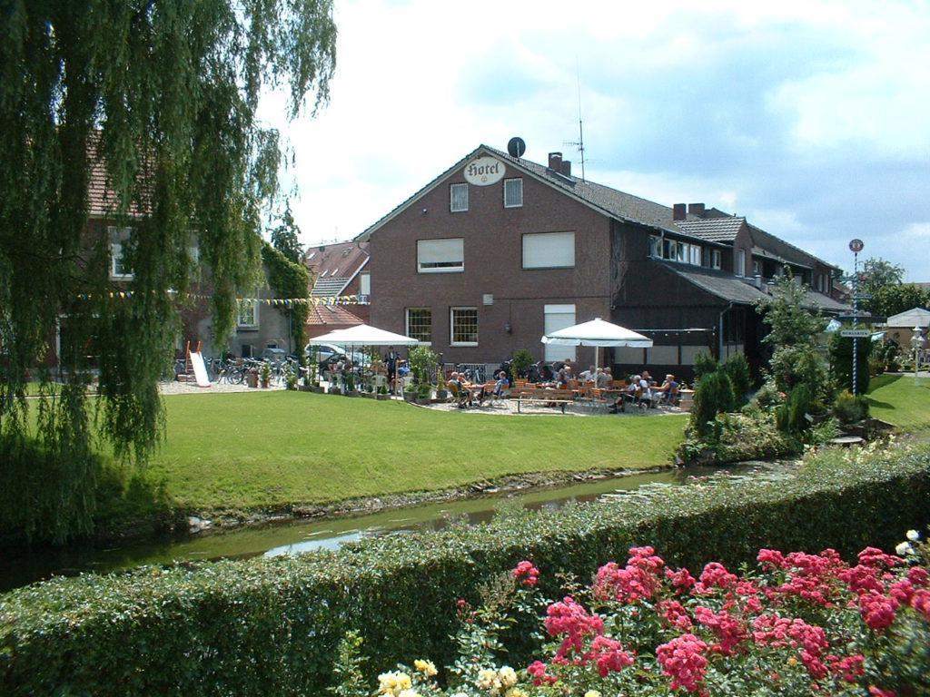 Hotel Rave Velen Luaran gambar